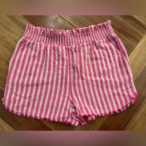 True craft pink striped smocked shorts. Medium.